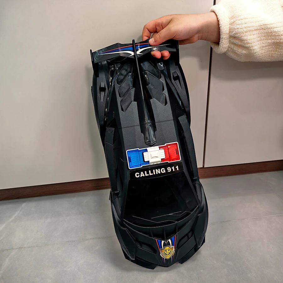 Modèle de voiture de police jouet-noir, jouet de voiture de sport réaliste jouet de voiture de police push-pull, adapté au cadeau d'anniversaire du nouvel an et de Noël