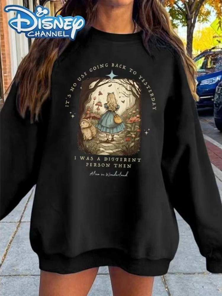 ディズニー 2026 新しいディズニー 不思議の国のアリス ファッション プリント 秋と冬のトレンド レディース コンフォート 長袖 クルーネック トップ