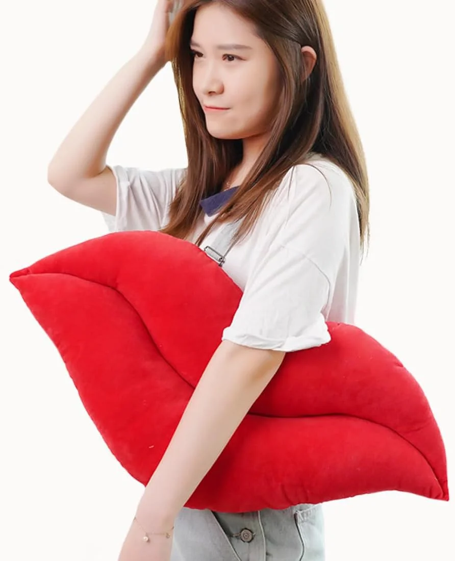 3D Simulation Lips Shape Throw Pillow Soft Velvet Decorative Cushion Insert Included Reversible Red  Lip Stuffed Pillow Valentine's Day Gift For Bedroom Living Room Girls Home Decor