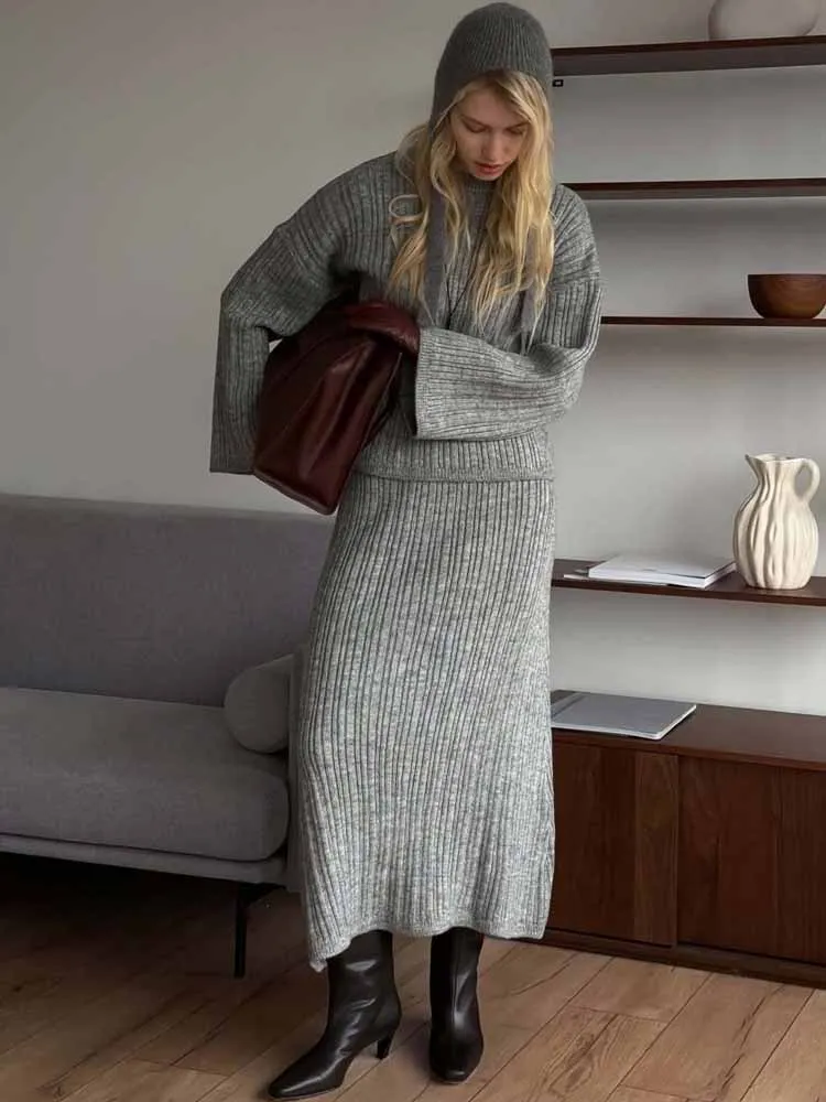 BKQU Gonne maglione lavorato a maglia Set da 3 pezzi per donna Pullover caldo ampio con scollo a O con sciarpa Gonna lunga a vita alta Abiti autunno inverno