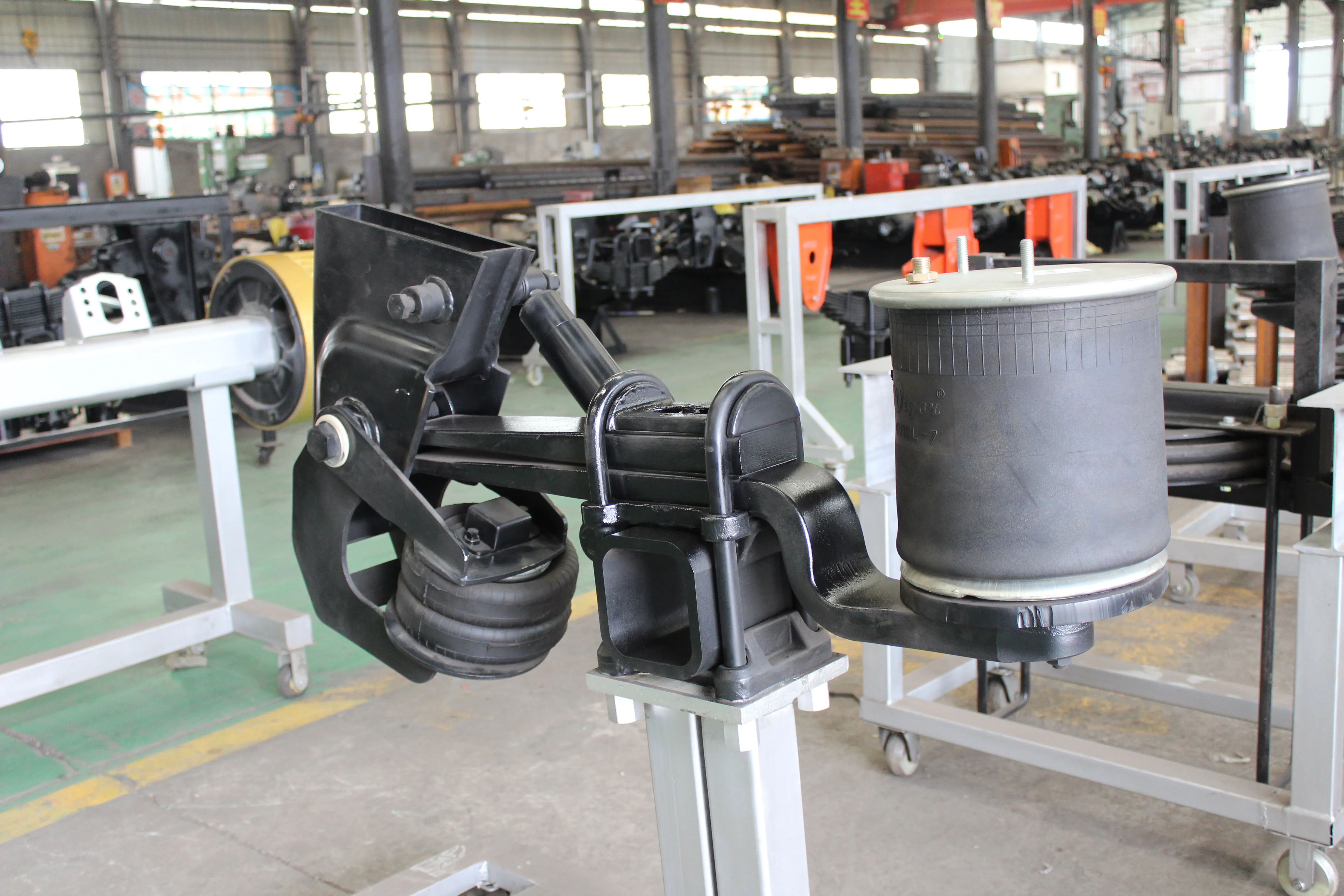 Type 13T Semi Trailer Lift Axle Air Suspension Trailer German Air Ride Suspensions for Sale