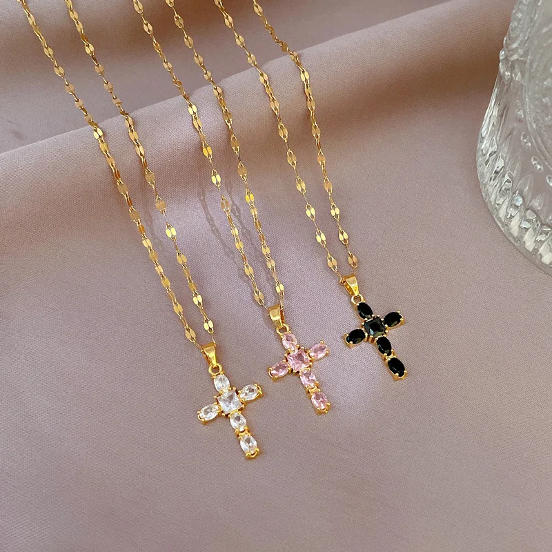 Fashion Classic Cross Necklace Beautiful Vintage Jesus Christian Lucky Versatile Clavicle Chain Pendant Party Favor