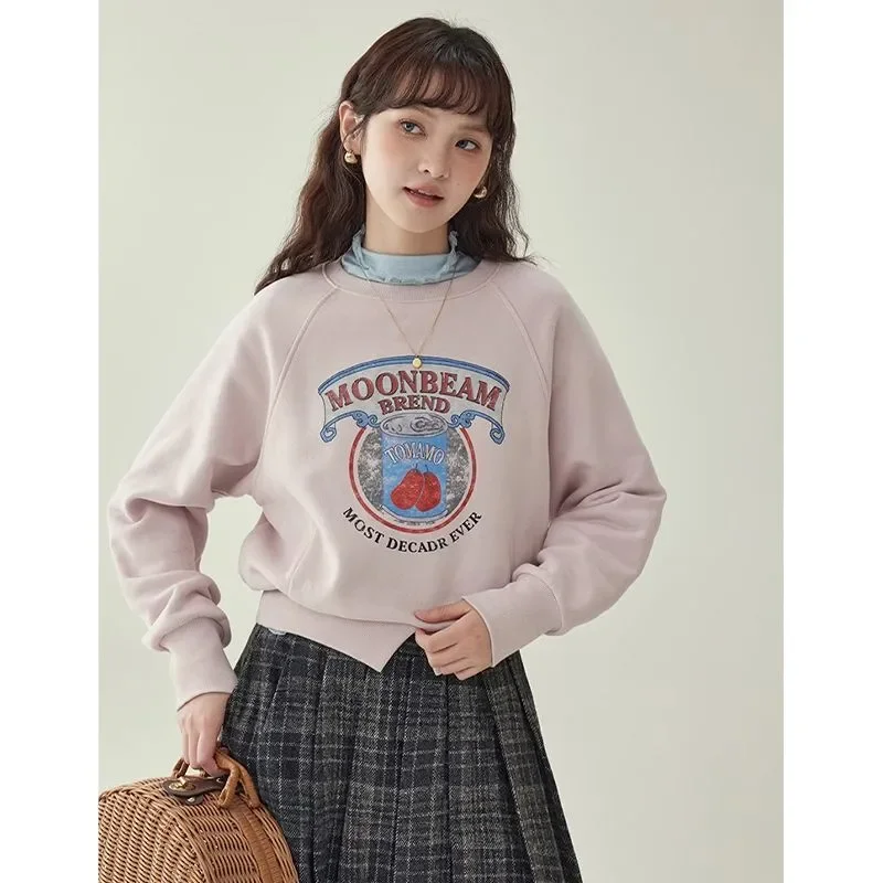 Women Pink Vintage Tomato Can Print Sweatshirt Split Hem Raglan Sleeve Oversized Crew Neck Fall Casual Short Pullover Top