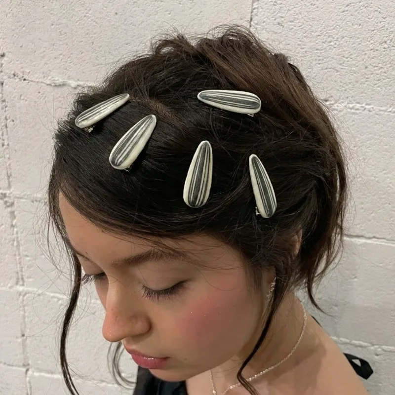 5/100pcs Sunflower Seed Hair Clips Funny Realistic Small Bangs Clip Novelty Hairpin for Women Girls Daily Party Photo Props Gift
