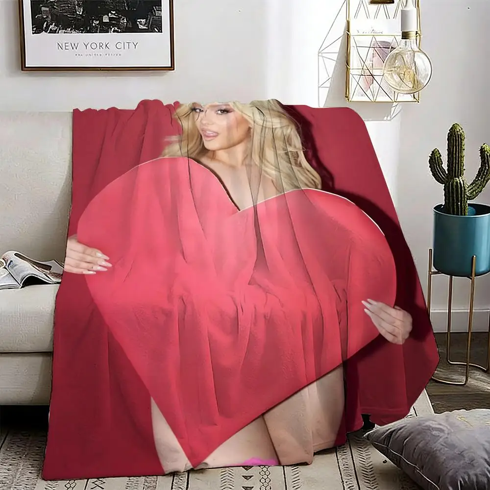 

Singer B-Bebe Rexha Throw Lightweight 240g Flannel Blanket Soft Skin-friendly for Summer Cooling