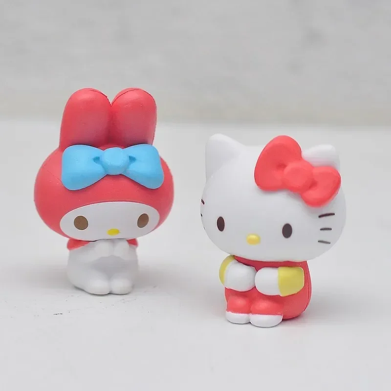 Sanrio Melody Pudding Dog KT Cute Sitting Twisted Egg Pendant Blind Box Doll Novel Zabawka dla dzieci