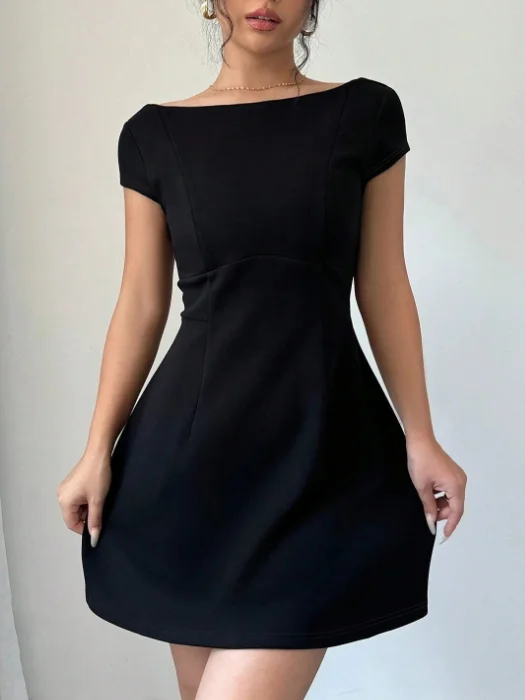 

Женское красивое платье весна-лето 2024, новейшее элегантное и изысканное облегающее мини-платье с открытой спиной и короткими рукавами, короткая юбка