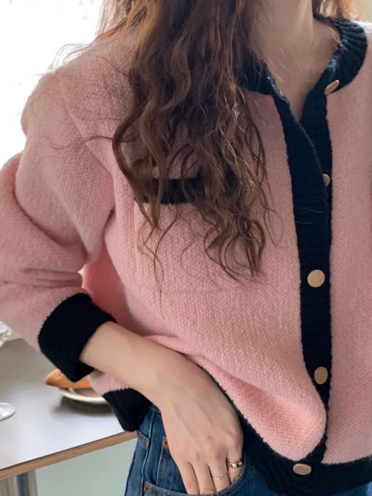 

Spring Autumn 2026 Women's Loose Knitted Sweater Jaet Color Blo Outerwear Long Sve Low Collar Regular Length Cardigan