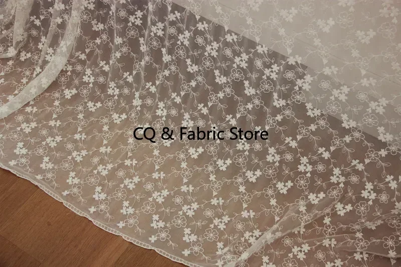 Tessuto di pizzo ricamato con fiori a rete bianca per abito da sposa, tovaglia, tenda, decorazione, accessori fai da te fatti a mano