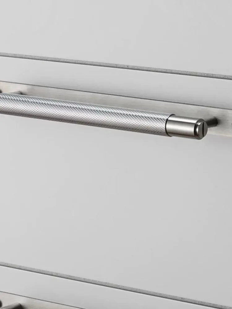 Vis de tailles multiples, capuchon décoratif, attaches à clous en cuivre, couvercles de vis de décoration, attaches de miroir, clous de fixation de miroir