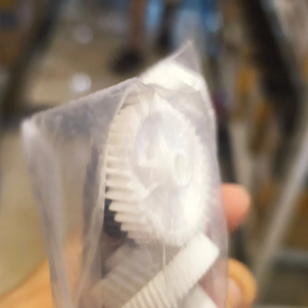 

1X 302RV94020 2RV94020 FK-1150 Fuser Drive Gear for KYOCERA P2235 P2040 M2135 M2635 M2735 M2835 M2040 M2540 M2640