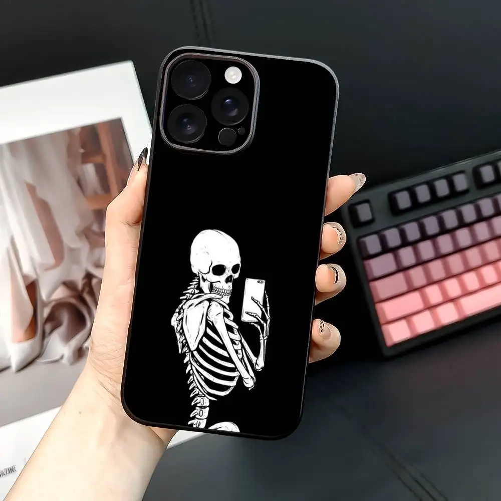 Creepy Skeleton Halloween Phone Case For 17 12 13 14 15 16Pro Max mini Plus strong magnetic attraction