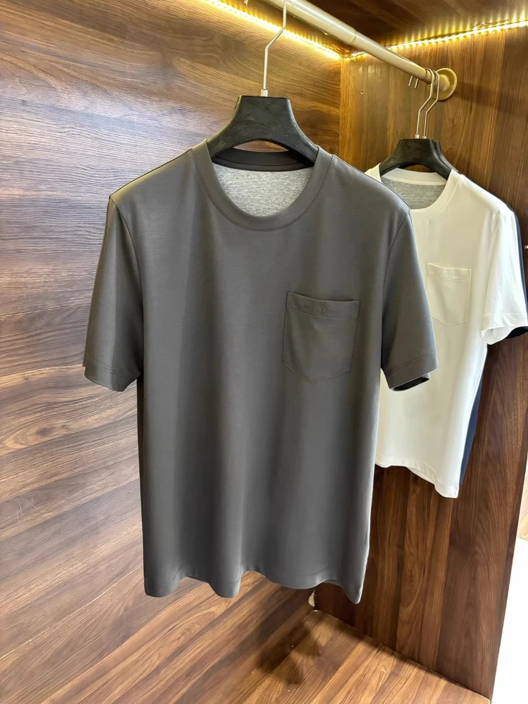 

BC Italy Pocket Crew Neck Men's Business Casual Short Sleeve T-Shirt