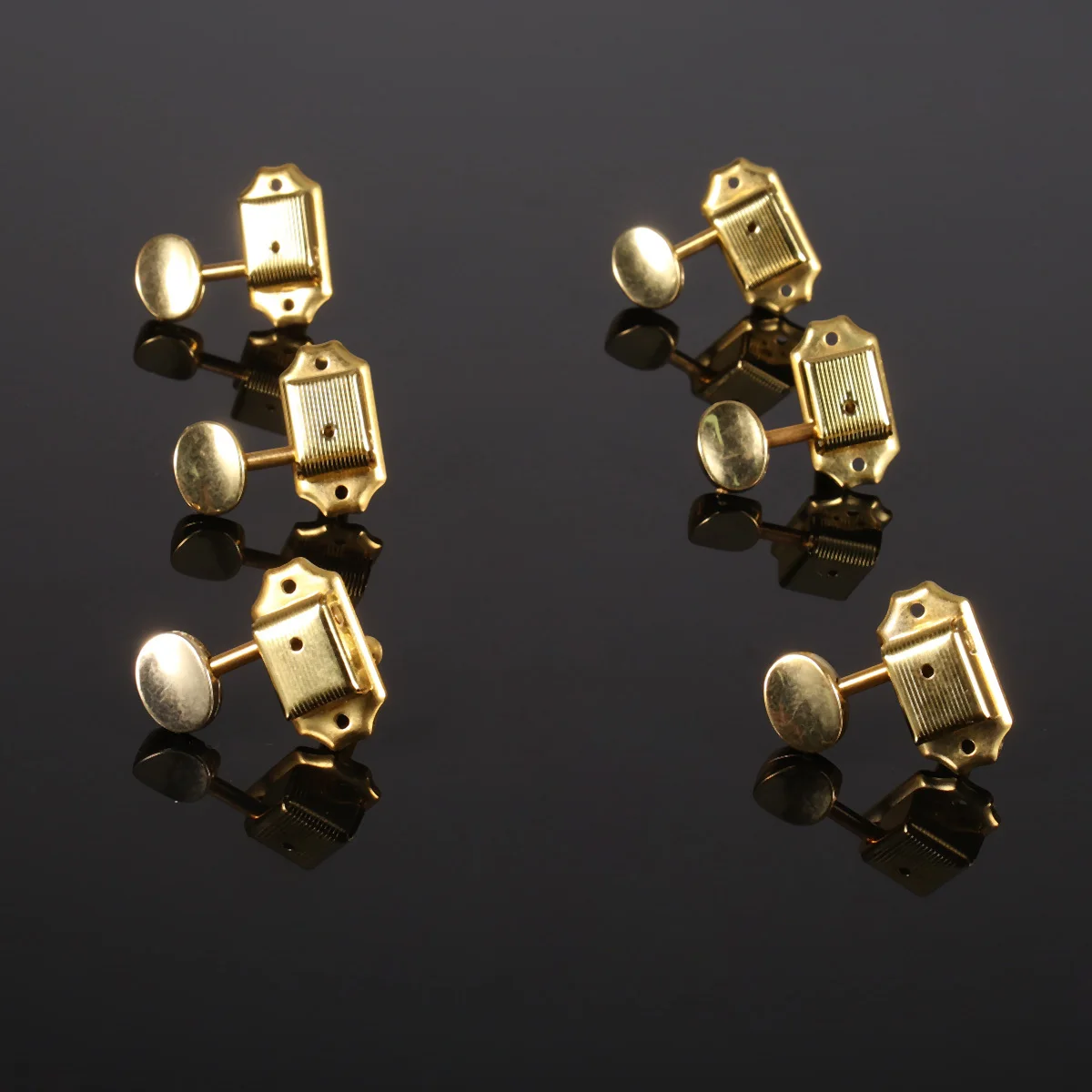 

Gc206b 6 in Vintage Style Guitar Machine Heads Sturdy Metal Tuning Pegs for Electric Guitar Replacement