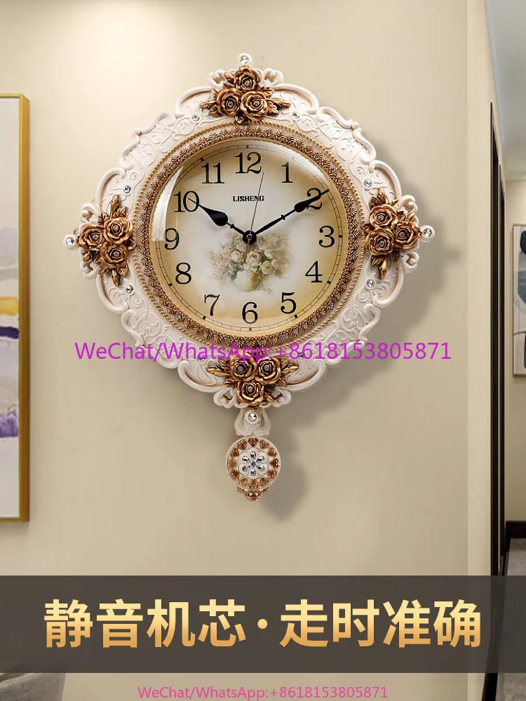 European high-end wall clock light luxury French living room retro wall hanging household free punching