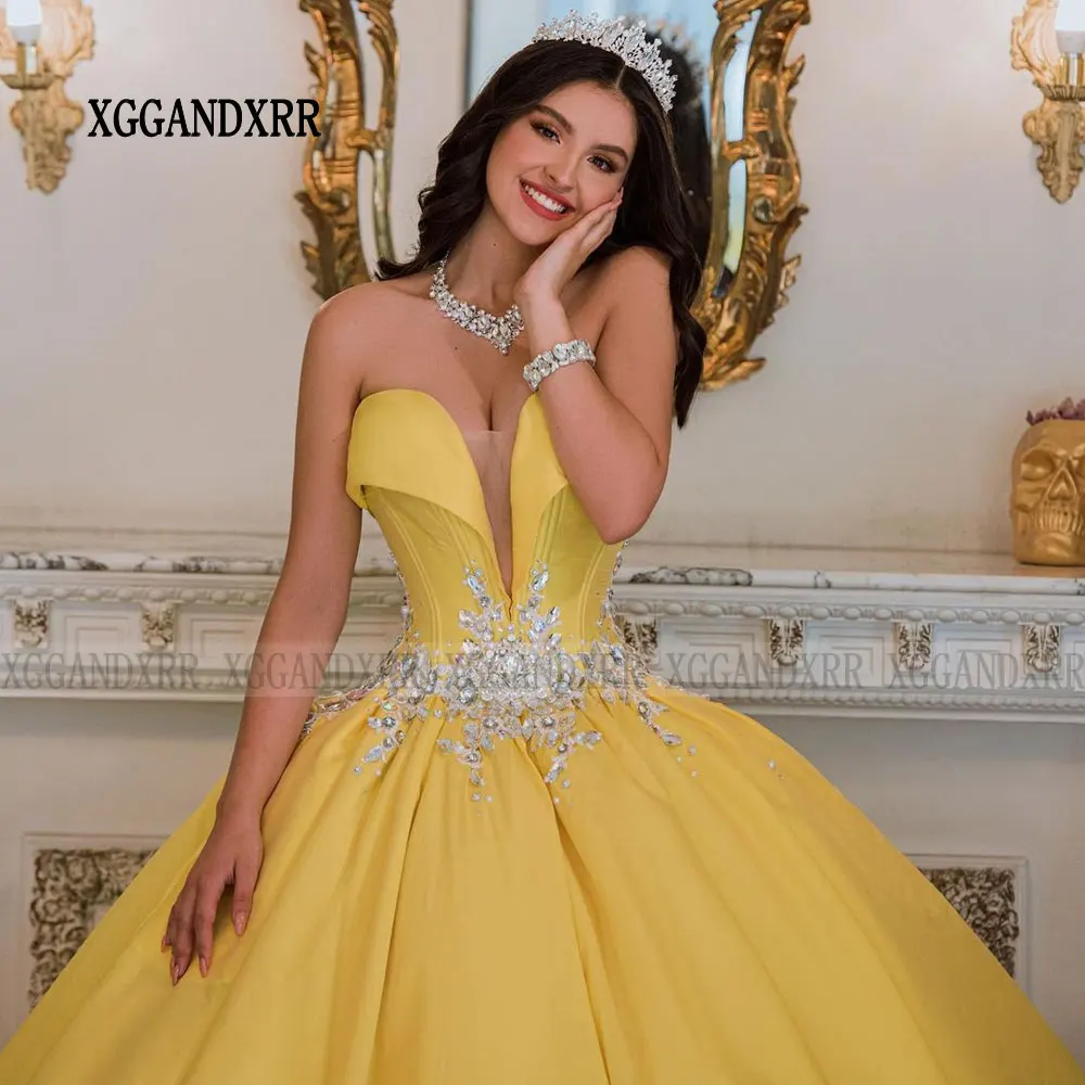 Yellow Princess Quinceanera Dresses 2024 Deep V Neck Beading Ball Gown Sweet 16 Dress Birthday Vestidos De 15 Anos Quinceañera