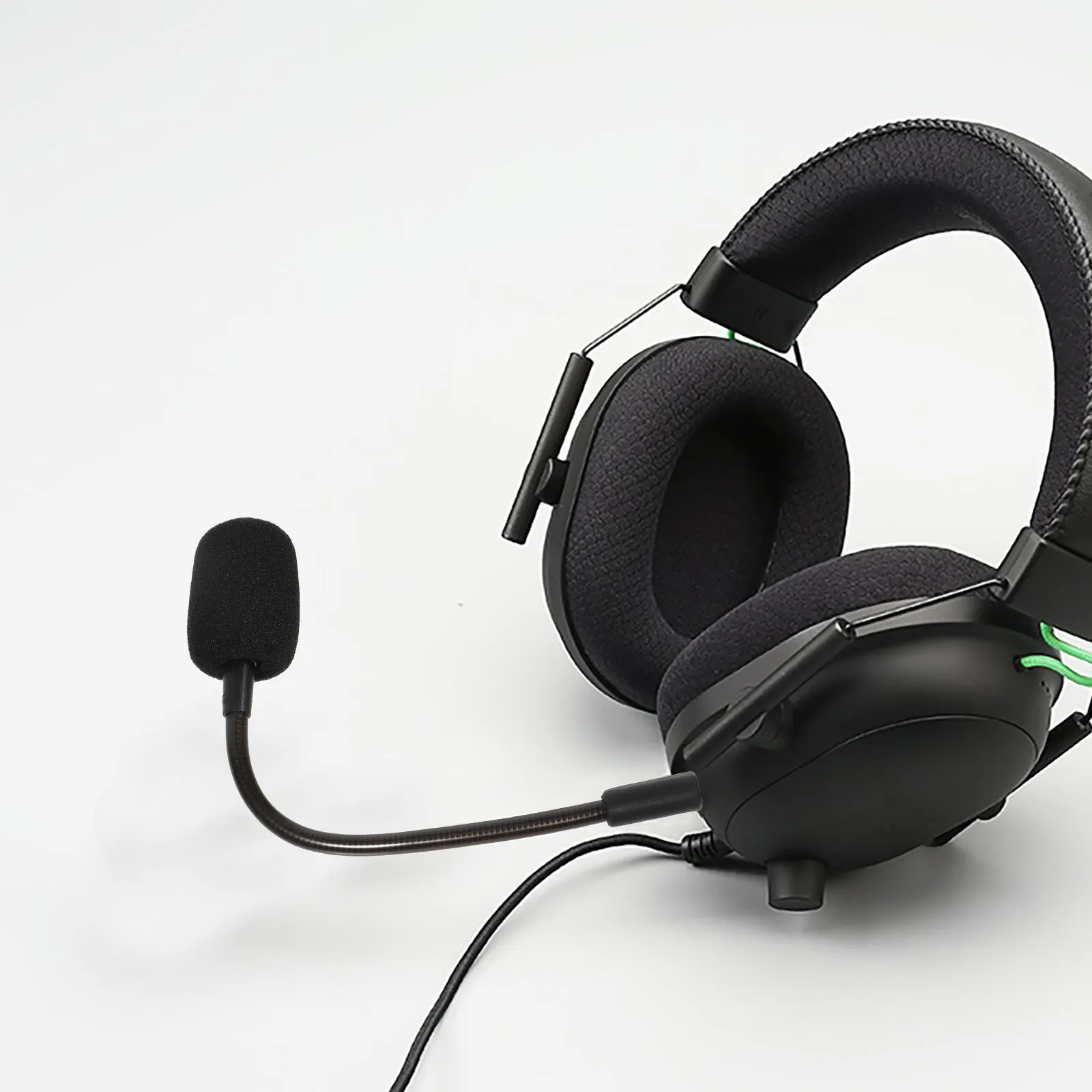 

Noise-Cancelling Replacement for Gaming Black Clear Sound Background Filter Sleek Design Durable Sturdy Easy Install Portable