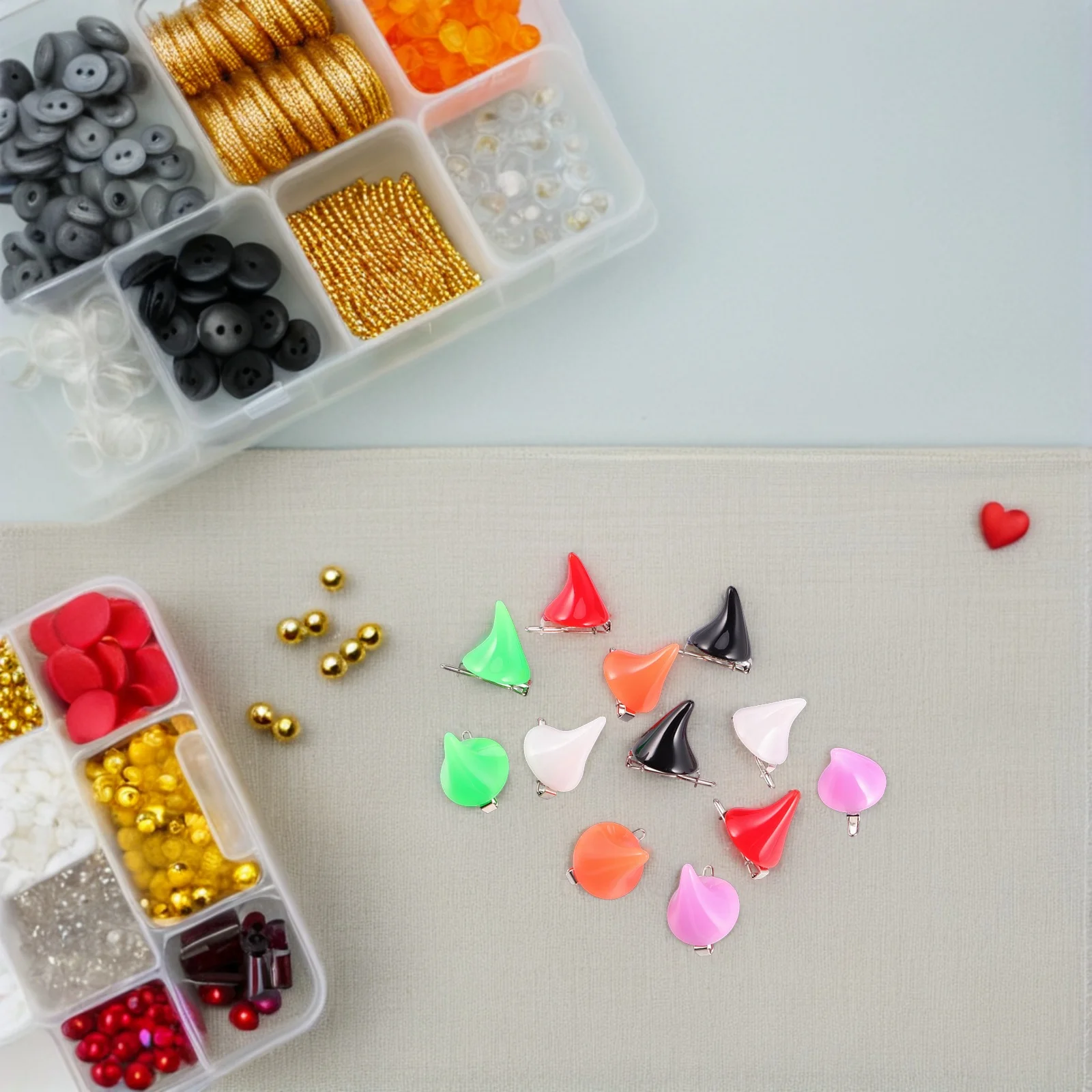 

12pcs Horn Hair Clips Halloween Costume Accessory Scary Design Six Colors Matching Any Costume Suitable All Occasions Hair