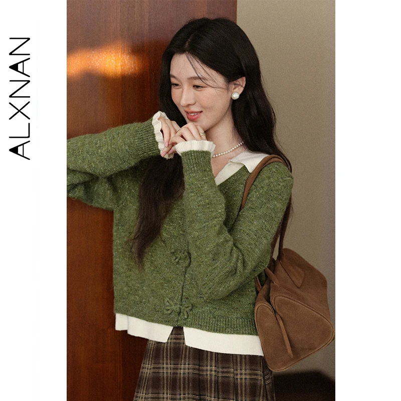 เสื้อสเวตเตอร์ผู้หญิง ALXNAN แบบสองชิ้นปลอม แต่งผ้าปะติด ปกผูกโบว์ ถักนิตติ้ง ใส่สบาย นุ่มนวล เหมาะสำหรับใส่ไปทำงาน รุ่น L580103