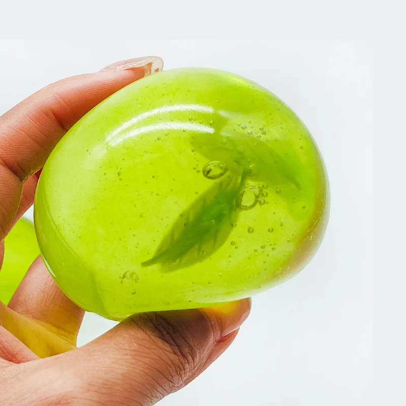 Creative Squishy ความแปลกใหม่สีเขียว Leaf Maltose Balls ความเครียดลูกช้านวดของเล่นเด็กปาร์ตี้เกมของขวัญวันเกิดหญิง