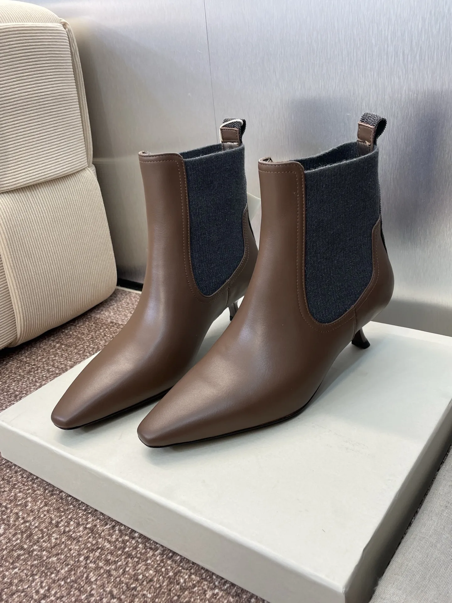 أحذية نسائية قصيرة مرنة جديدة لخريف وشتاء 2025 بكعب منخفض ونقطة حادة وبسيطة ورائعة ومتعددة الاستخدامات #6