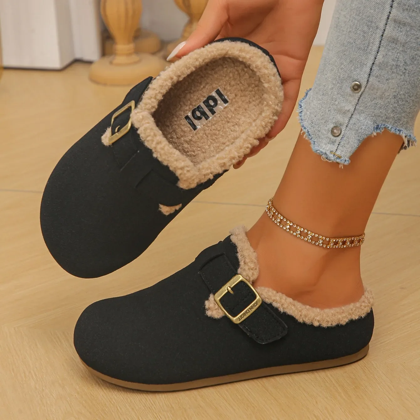 Designer-Freizeitschuhe für Damen, Winter-Hausschuhe aus Plüsch, Luxus-Damenschuhe, Modische Indoor-Fell-Slipper, Elegante Flache Schuhe in Großen Größen – Detail 12