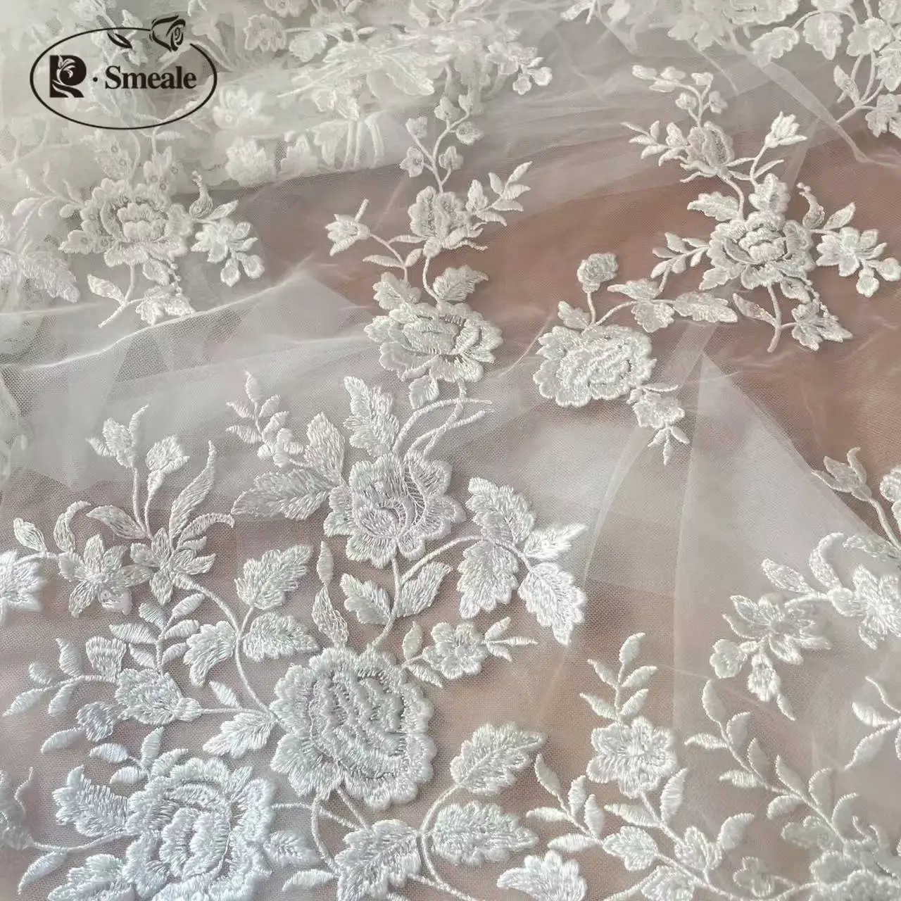 Französischer bestickter Spitzenstoff, schöne Blume, romantische Hochzeitspailletten, DIY-Kleid, RS2508172 – Detail 4