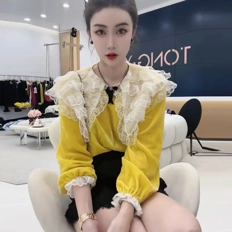 Yellow Doll Collar Gold Velvet Long Sleeve Shirt Lazy Style Early Autumn Outfit Women\'s 2024 New Chic Beautiful Small Shirt