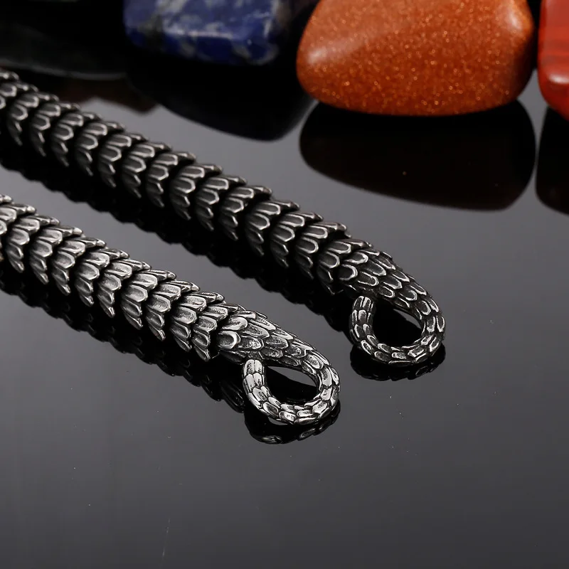 Vintage Snake Ouroboros Men Bracelets Stainless Steel Women Jewelry New in Top Quality Fashion Accessories Gifts Wholesale