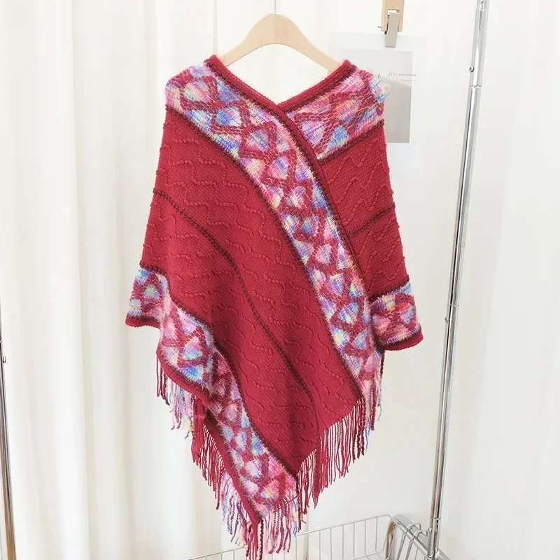 

Пончо, весенне-осенний пуловер, плащ, накидка в этническом стиле, верхняя одежда, туристическая праздничная фотография, модная женская накидка с кисточками, красное пальто