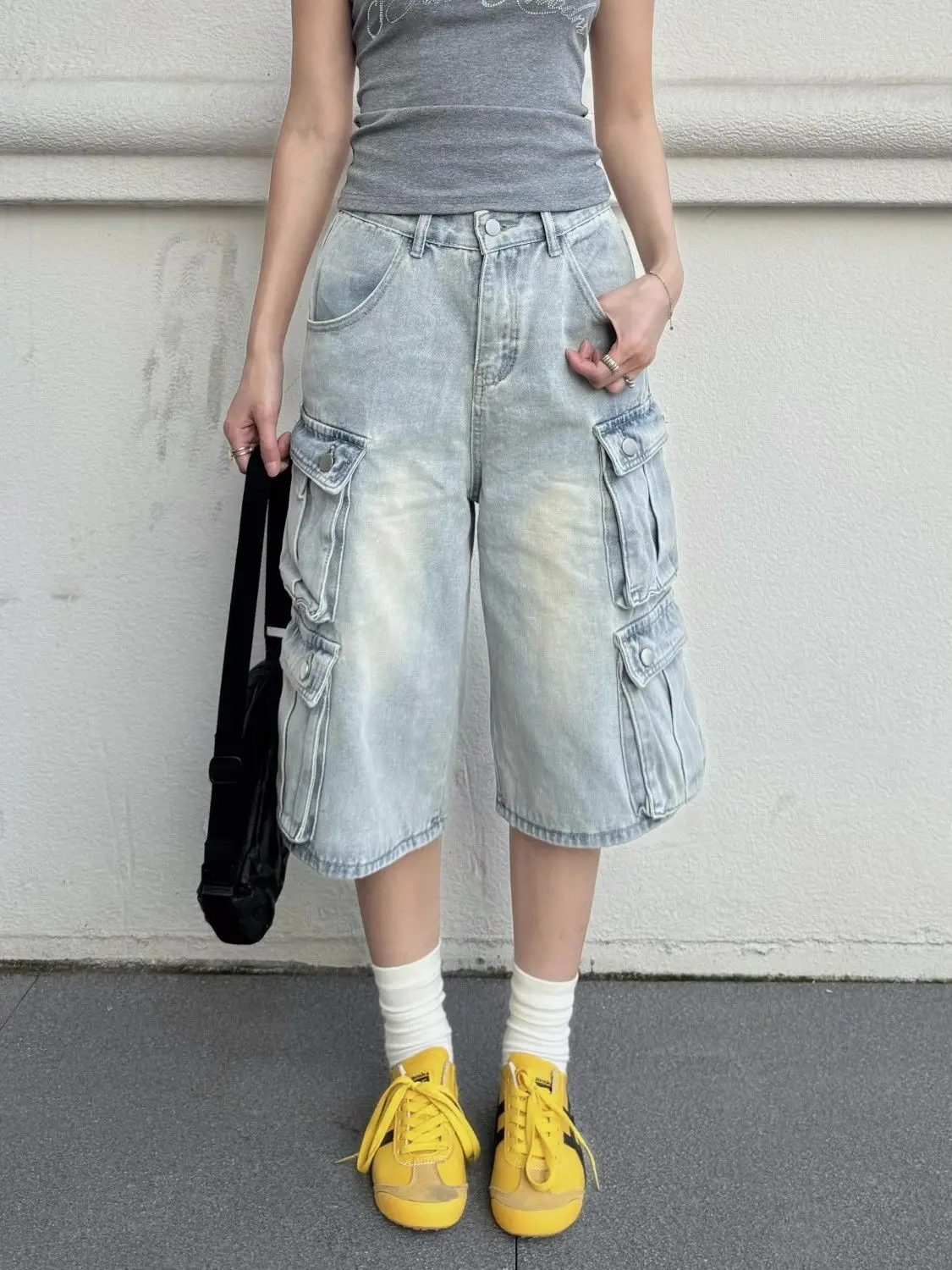 Women's Multi-pocket High Waist Loose Wide Legs Seven-point Retro Wash Straight Work Jeans