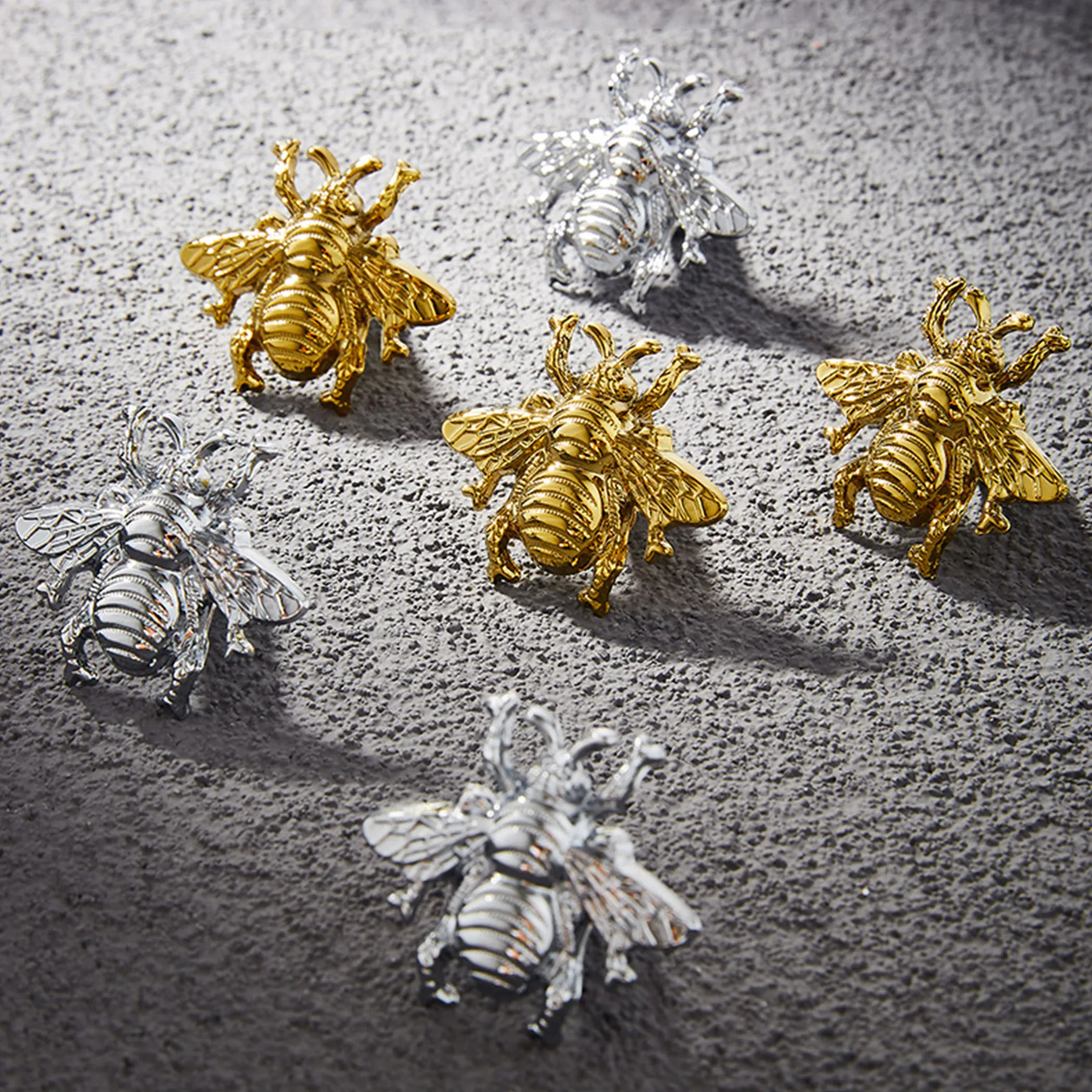 Solid Brass Gold Bee Shape Cabinet Handles Chrome Silver Decor Wardrobe Pulls Cute Dresser Knobs Light Luxury Furniture Hardware