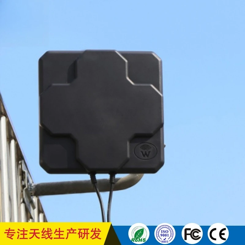 Outdoor 4G LTE Panel Antenna 18dB High Gain Directional Base Station Long Range Wireless Signal Transmission