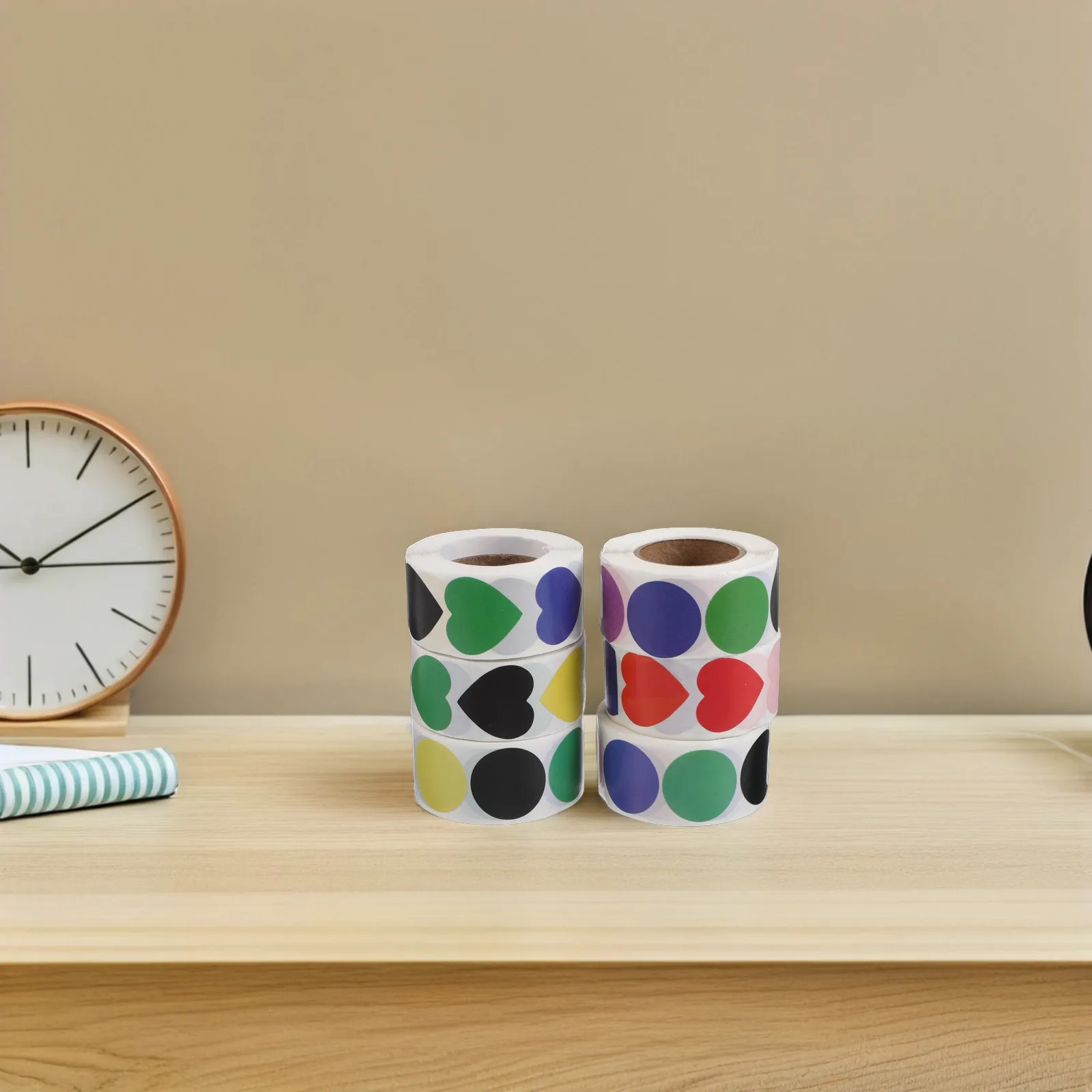 

500 шт. разноцветных наклеек в форме сердца для скрапбукинга, рукоделия, творчества, многоразовые декоративные этикетки-сердечки для запечатывания