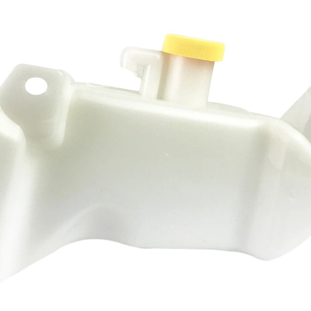 1.5L Coolant Expansion Tank Bottle Header for Nissan Micra K11 92-02 21710-43B01