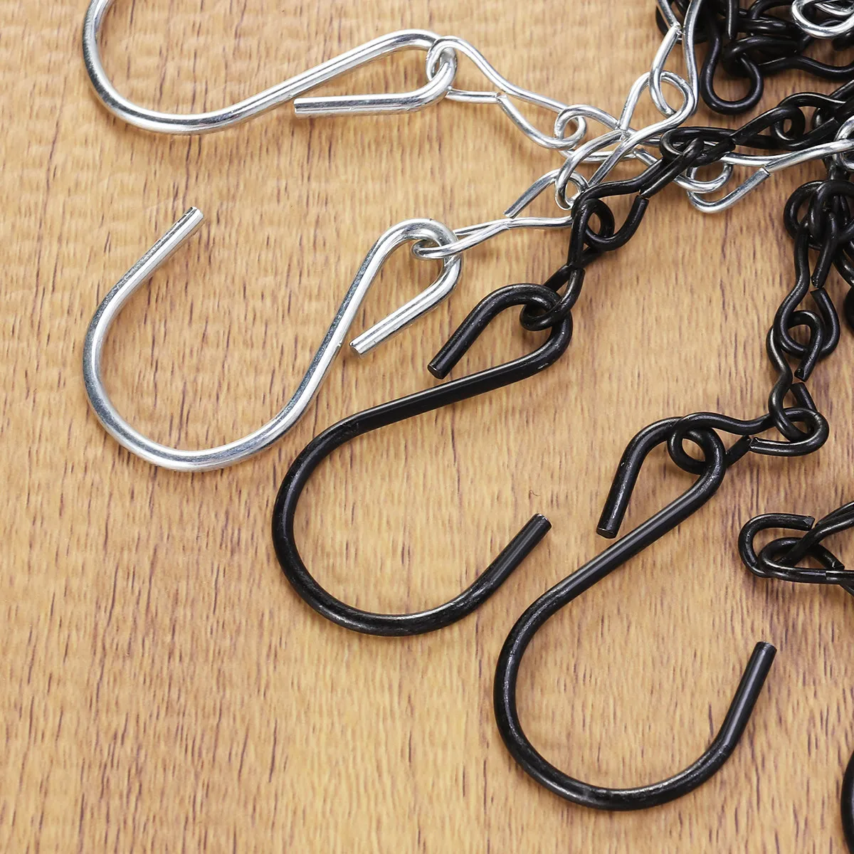 

Комплект из 4 прочных железных цепей для подвешивания растений, 35 дюймов, с регулируемыми крюками для кормушек для птиц, кашпо, фонарей, для использования на улице и в помещении