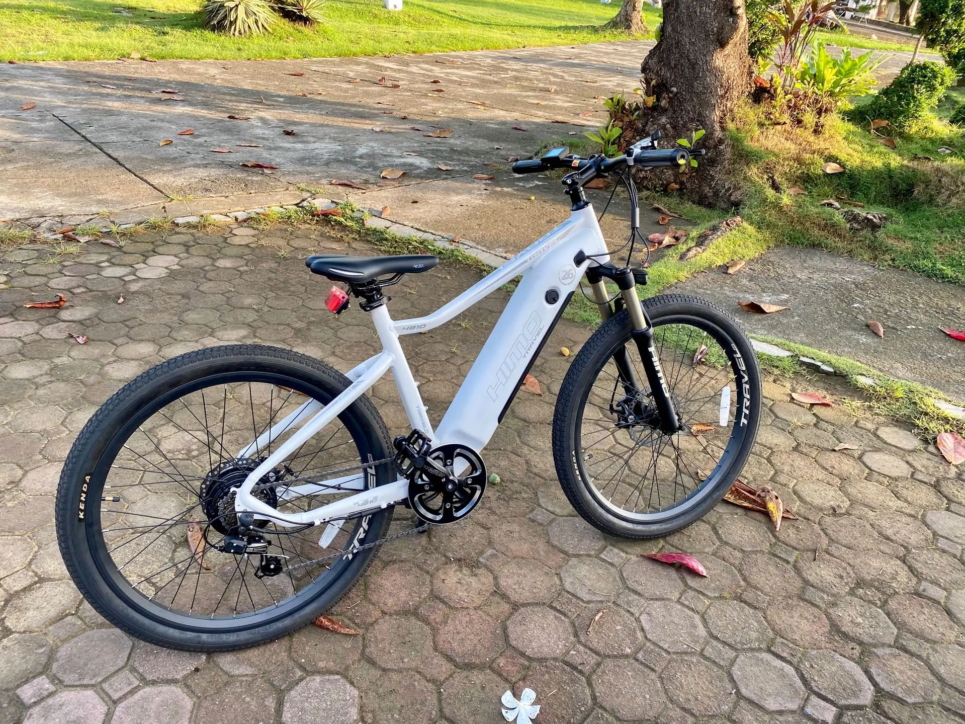 HIMO C26 26 inche Electric Bicycle 250W 48V 10Ah Classical Electric Bike City Road Mountain Ebike Aluminum alloy E-bike