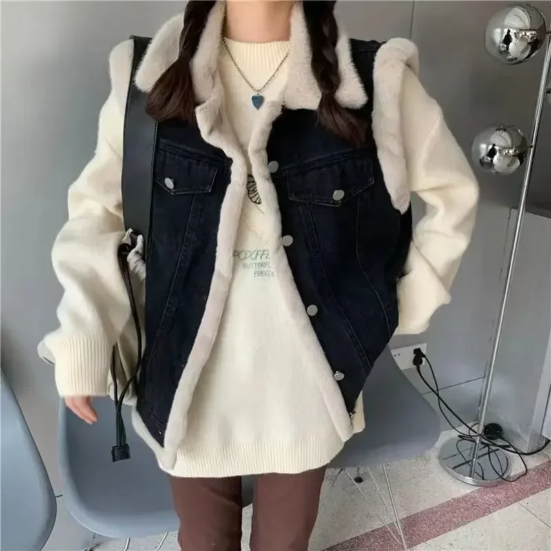 

Half Loose Waistcoat Woman Solid Color Short Coats on Sale Vest for Women Insulated Cheap Winter Clothing Sleeveless Youthful