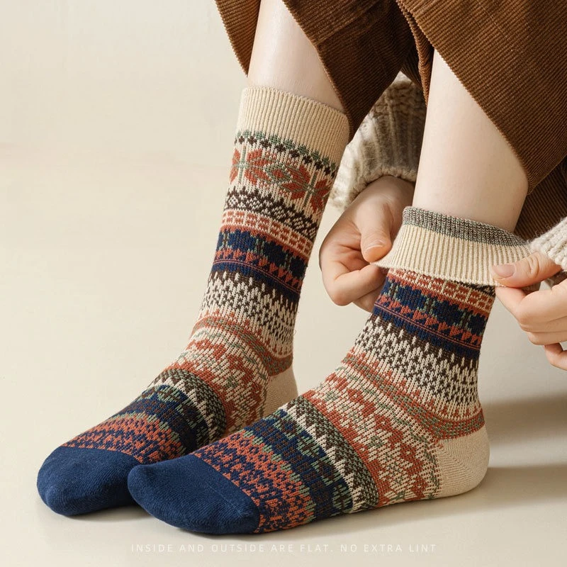 Autumn and Winter Retro Women's Boneless Ethnic Style Double-needle Medium Tube Socks Combed Cotton Socks Woman