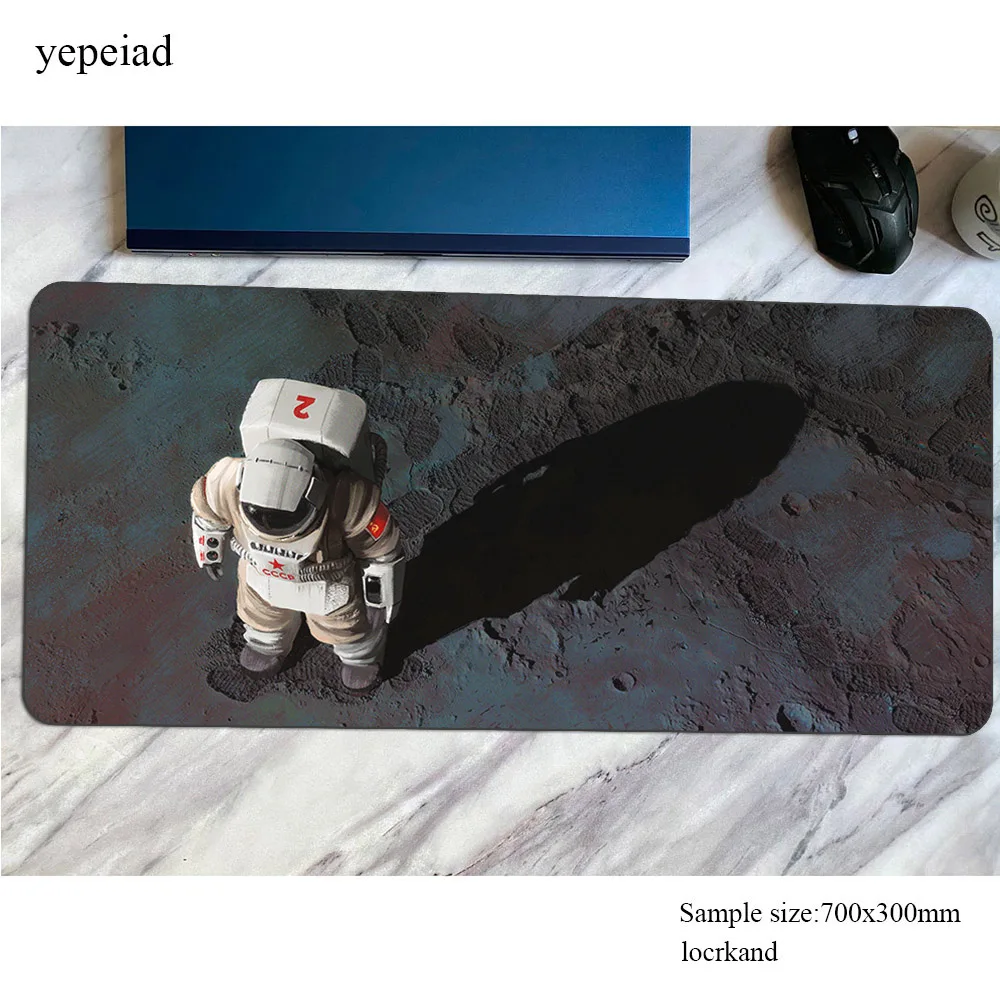 Sci Fi Astronaut mousepad 900x400mm gaming mouse pad Xxl pc computer gamer accessories mat Colourful laptop desk protector pads