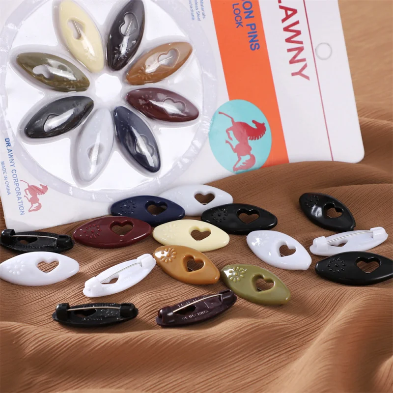 Plastic Love Shape Color Safety Pin Veil Needle Silk Scarf Clip Neck Clip Scarf Buckle Blister Packaging