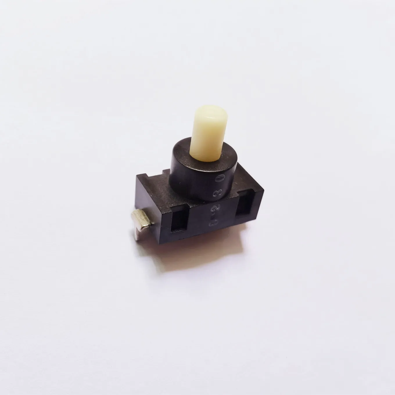 Original new 100% press switch push button switch DPC-1114 self lock switch power switch 13A125VAC 6A250VAC