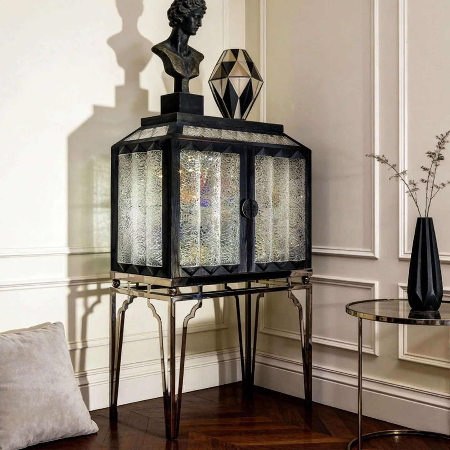 Italian light luxury tempered glass wine cabinet, living room creative stainless steel side cabinet, high-footed locker