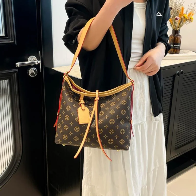 

Women's Handbag Made Of Fine Leather Boasting Famous Designer Inspired And Paris Elegant Style​