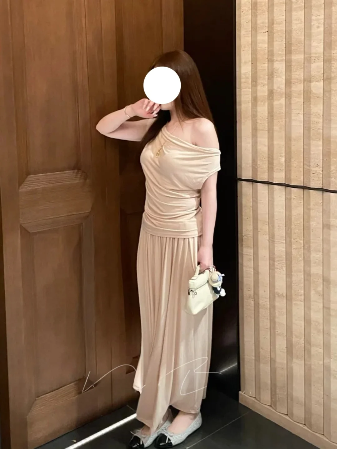 

Slim Fit Shoulder Bared Top And Half Skirt Two Piece Set for Women Summer Fashion Casual Style Short Sleeve Turn down Collar