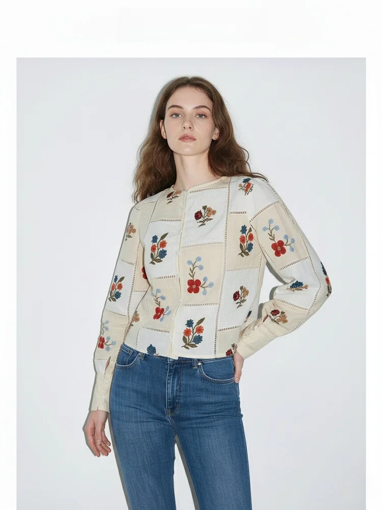 

Country Sle Floral Embroidery Patchwork Loose round Ne ort Sve Women's irt Cotton Bubble Sve Longevi Function