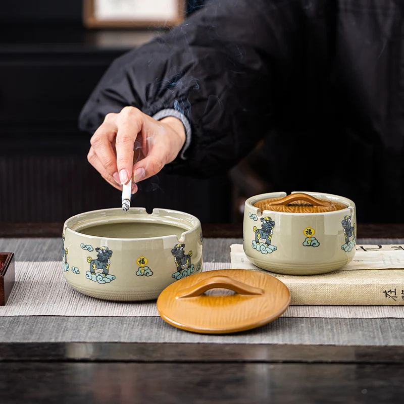 Creative Kirin Tread Cloud Ashtray Ceramic Cover Anti Fly Ash Household Living Room Tea Table Decoration Office Large Ashtray