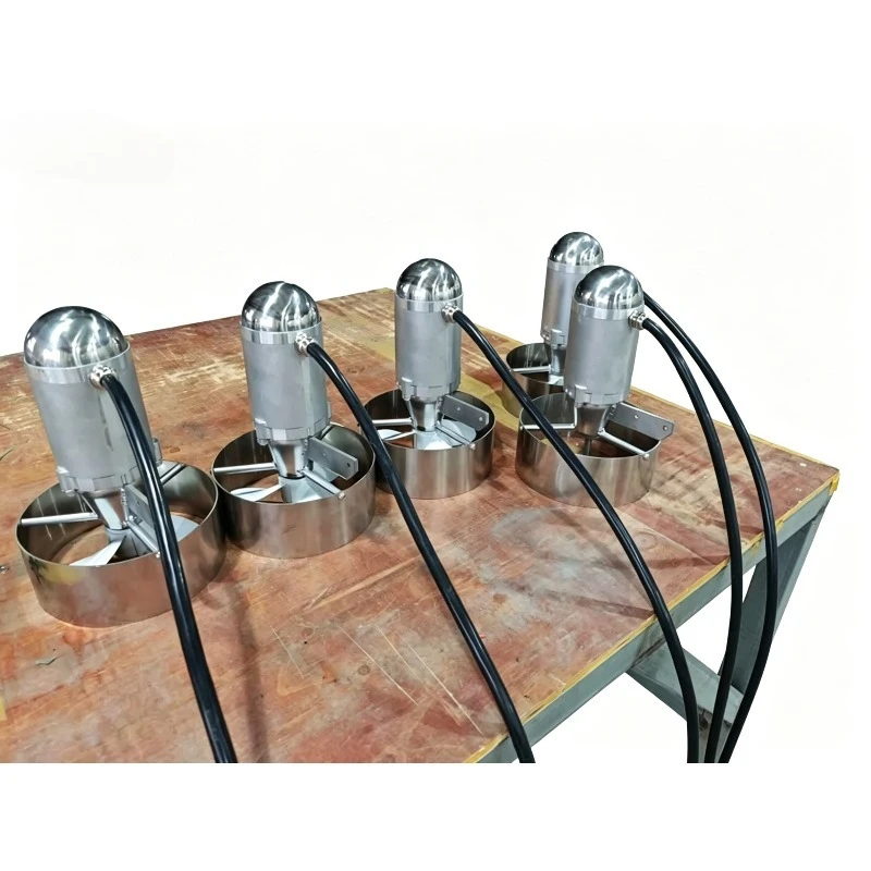 

Мощный водонепроницаемый бесщеточный электрический пропеллер 12В/24В 2кВт для рыбацких и гребных лодок