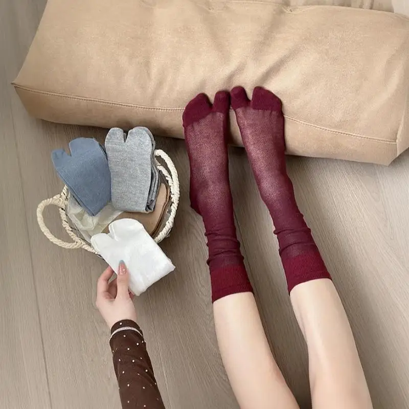 Sommerliche Dünne Tabi-Socken für Damen, 7 Farben, Baumwolle, Transparentes Netz, Rutschfest, Nahtlos, 2-Zehen-Socken mit Trennflügeln – Detail 11