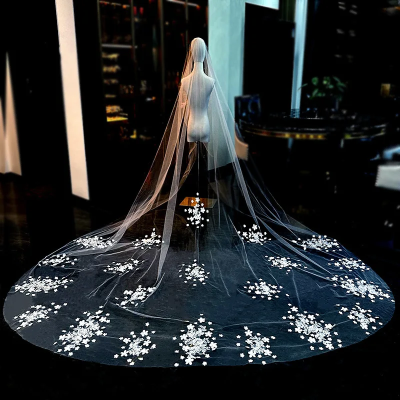 

Fairy Appliqued Wedding Veils for Bride Wedding Accessories 3.5 Meters Cathedral Length Tulle Bridal Veil with Comb